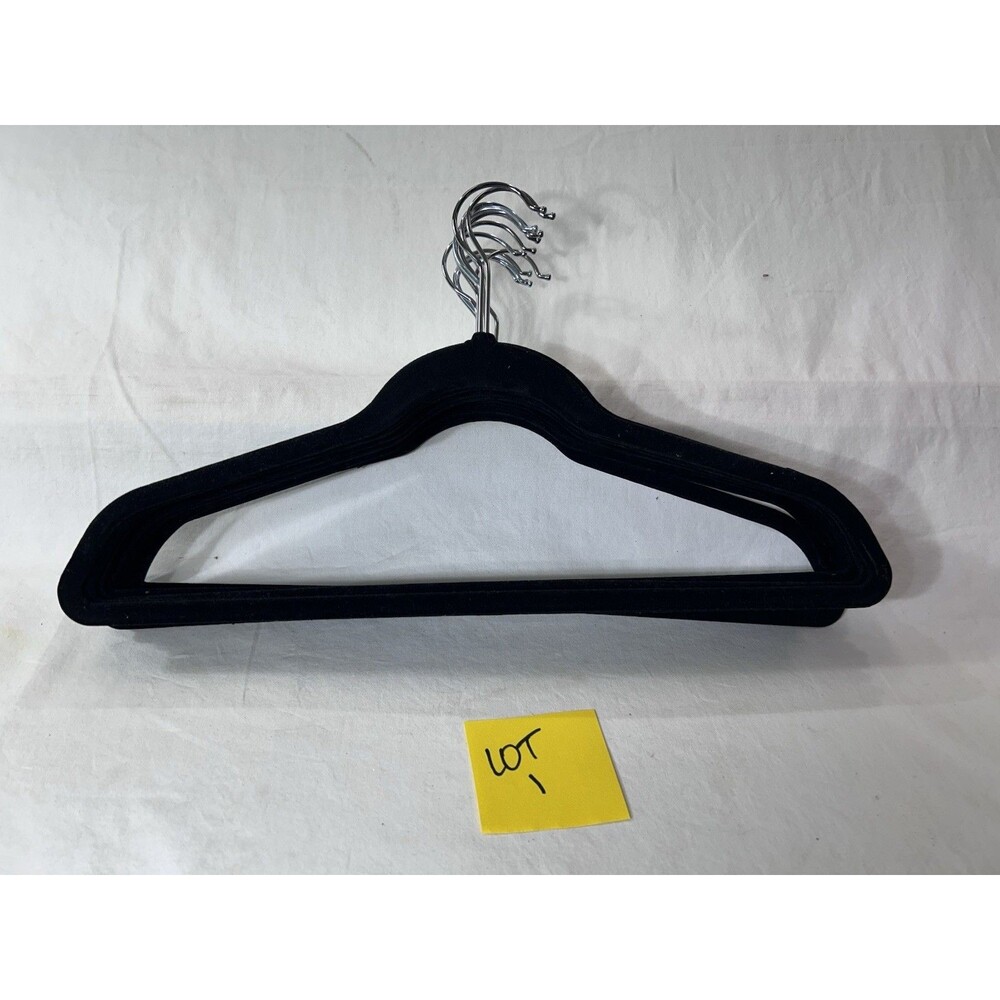 12 Black Velvet Flocked Non Slip Clothes Hangers Standard Size Slim Closet LOT#1